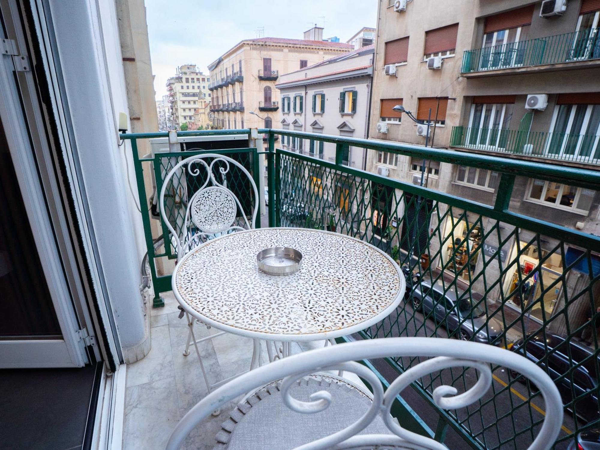 Amuri Room&Suite Palermo Exterior photo